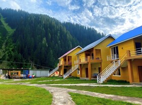 Hotel Village Inn Naran