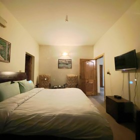 Trout Lodge