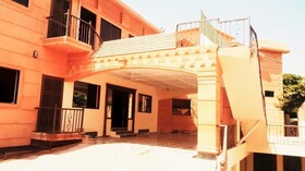 Hotel Luxury Palace Peshawar