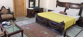 Hotel Luxury Palace Peshawar