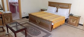 Hotel Luxury Palace Peshawar