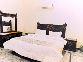Hotel Luxury Palace Peshawar