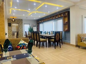 Canal View Hotel