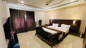 Golden Sand Hotel