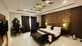 Golden Sand Hotel