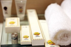 Butterfly Guest House Phase 7 Bahria Town