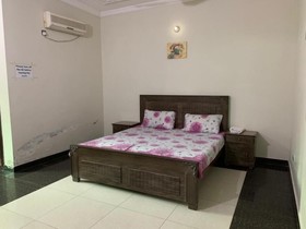 Evergreen Guest Lodge - EGL