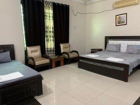 Evergreen Guest Lodge - EGL