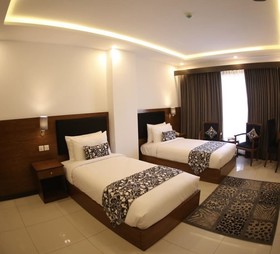 Grand Mongolia Hotel