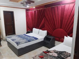 Hotel Crown City