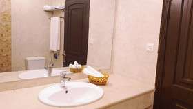 Hotel Grand Arena