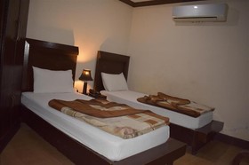 Midtown Hotel