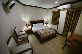 Midtown Hotel