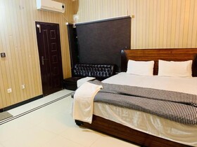 Moon Light Guest House