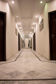 Pine View Hotel