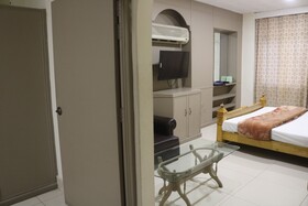 Rysons Continental Hotel