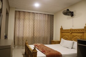 Rysons Continental Hotel