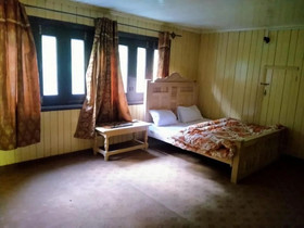 Apex Inn Trackers Sharda