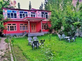 Wazeer One Hotel & Guest House