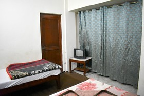 A-One Hotel