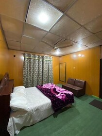 Al-Khaliq Residency