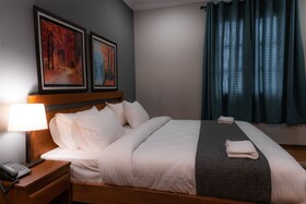 Dynasty Hotel
