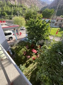 Hotel Golden Eyes & Restaurant