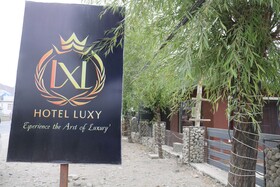 Hotel Luxy