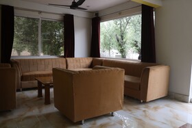 Hotel Luxy