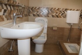 Hotel Luxy
