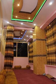 Hotel Red Sun And Restaurant