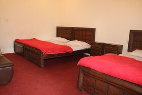 Kachura Inn Hotel