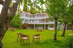 Kentish Lodge Skardu