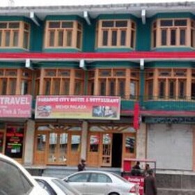 Paradise City Hotel & Restaurant