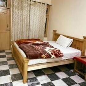 Paradise City Hotel & Restaurant