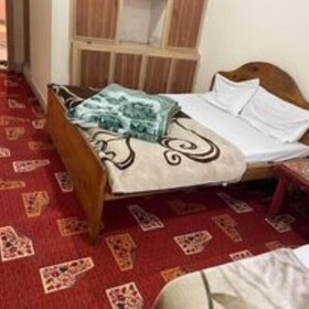 Paradise City Hotel & Restaurant
