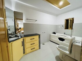 ReeLam Residency