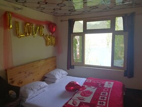 Sarkar Hotel
