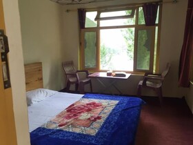 Sarkar Hotel