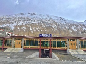 Tibet Motel