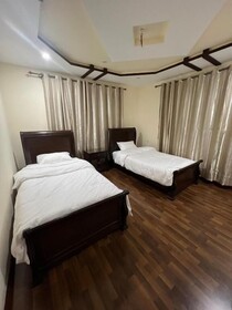 Wazir Guest House