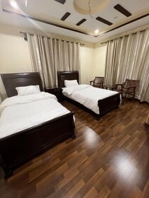 Wazir Guest House