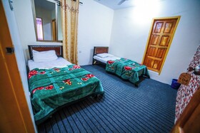 Yak Sarai Hotel