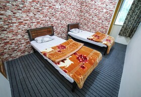 Yak Sarai Hotel