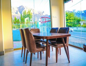 Yak Sarai Hotel