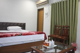 Pakistan Club Inn