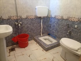 Al Sadiq Hotel & Restaurant