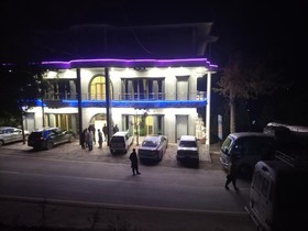 Al Sadiq Hotel & Restaurant