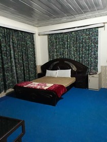 Calm kalam Hotel