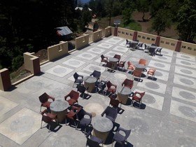 Crown Palace Hotel And Restaurant